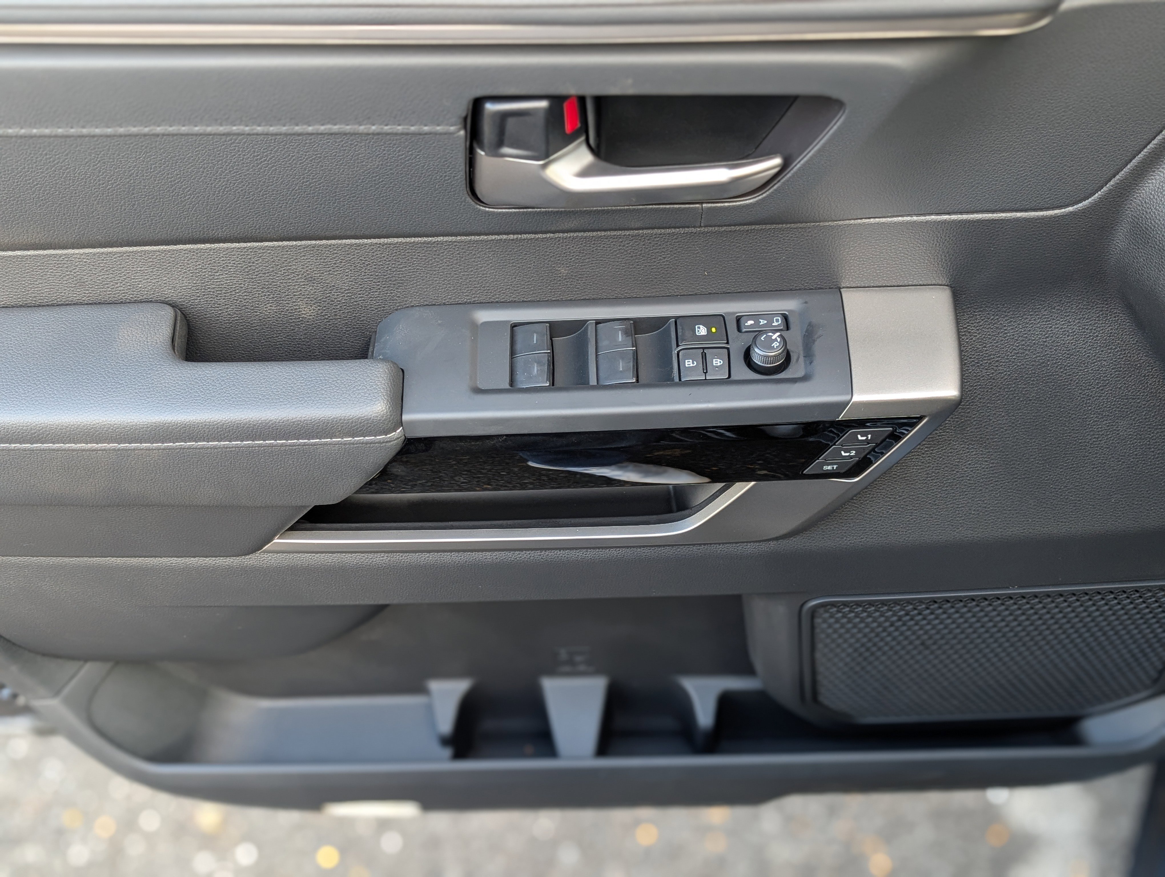 New 2026 Toyota Tundra Limited image 24