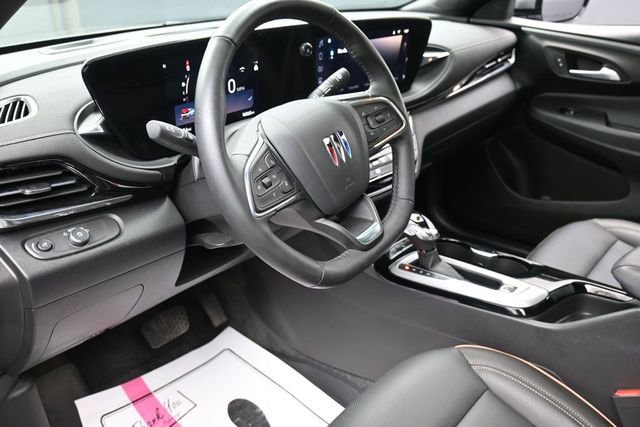 Used 2025 Buick Envista Avenir FWD image 14