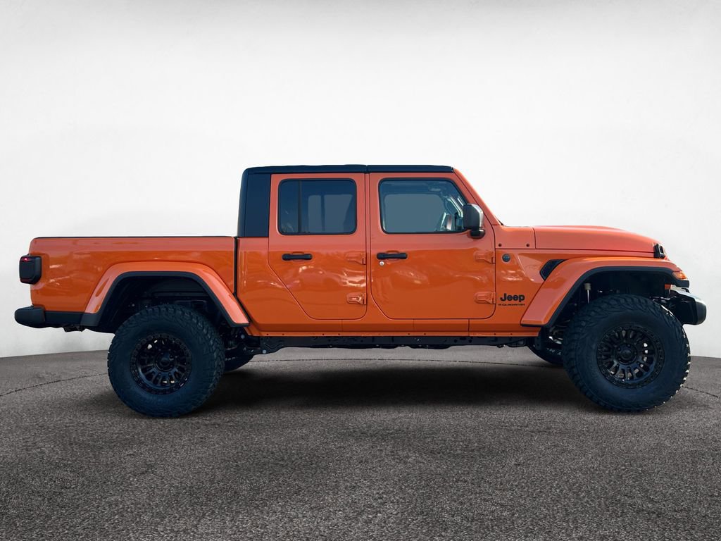 New 2025 Jeep Gladiator Sport image 6