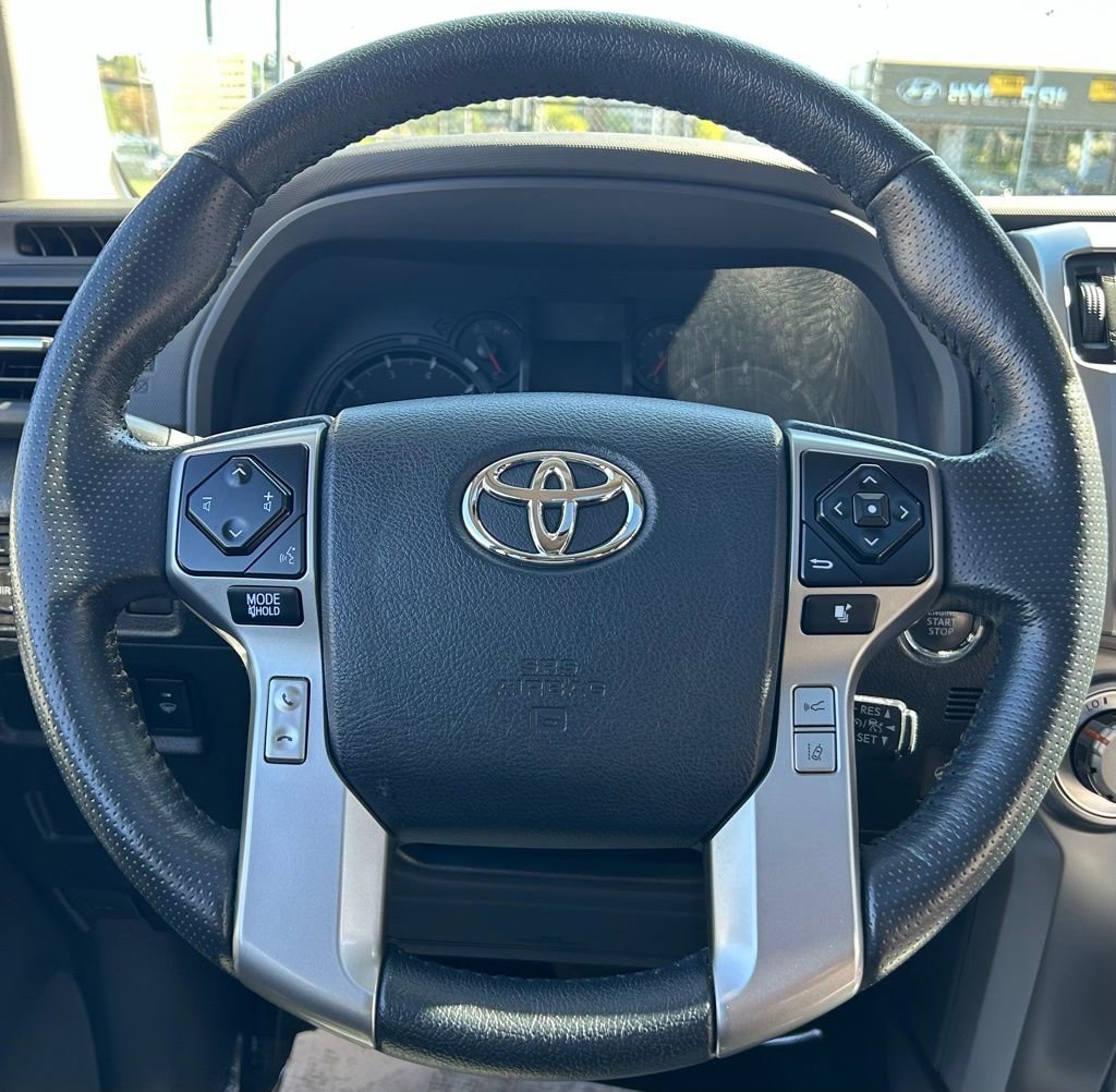 Certified 2024 Toyota 4Runner SR5 Premium w/ Moonroof Package AWD/4WD image 21