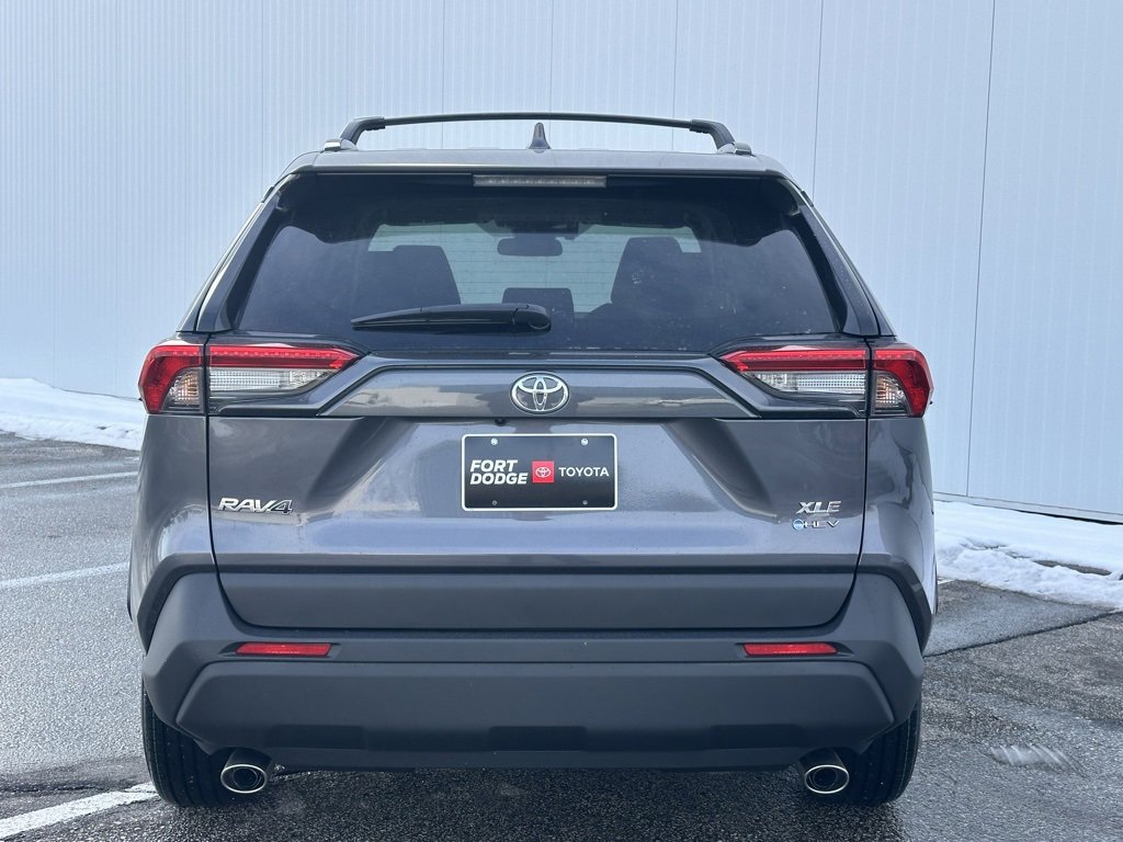New 2025 Toyota RAV4 XLE image 4
