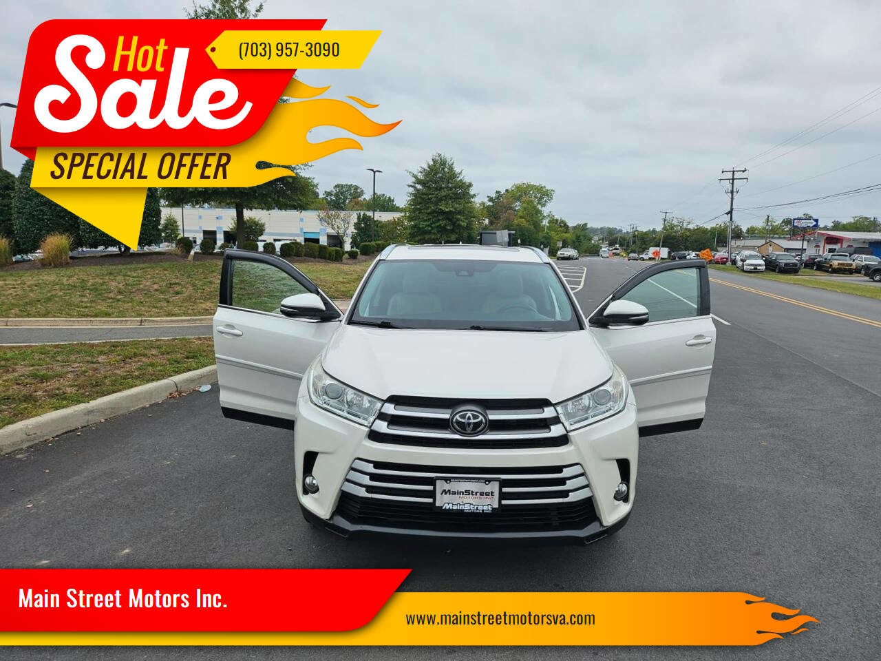 Used 2019 Toyota Highlander XLE image 35