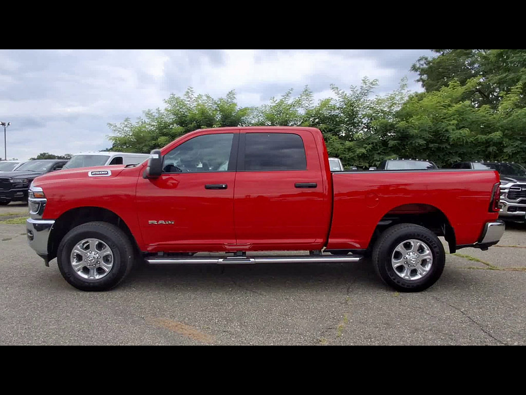 Used 2026 RAM 2500 Big Horn AWD/4WD image 5