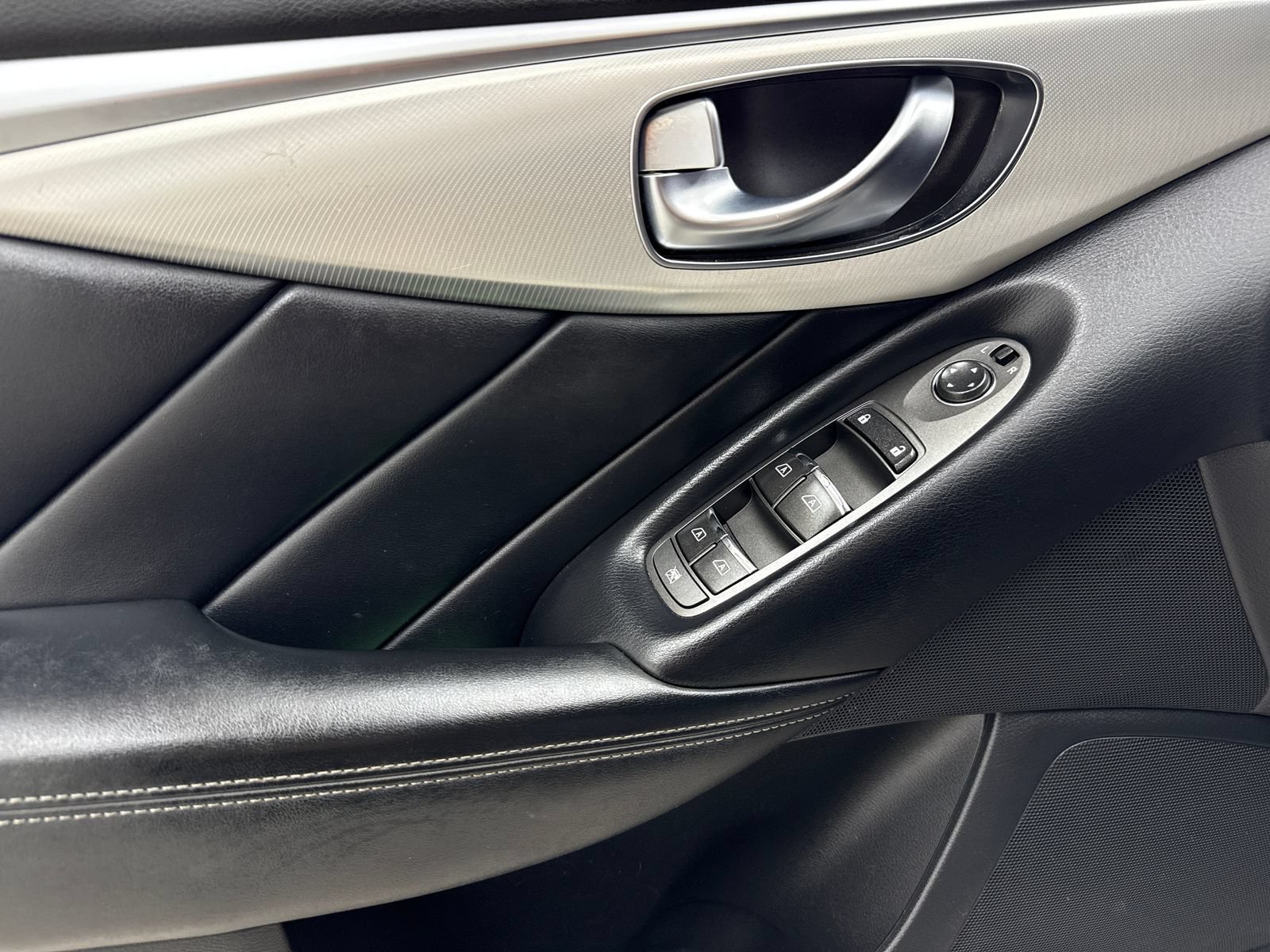 Used 2020 INFINITI Q50 Luxe AWD/4WD image 34