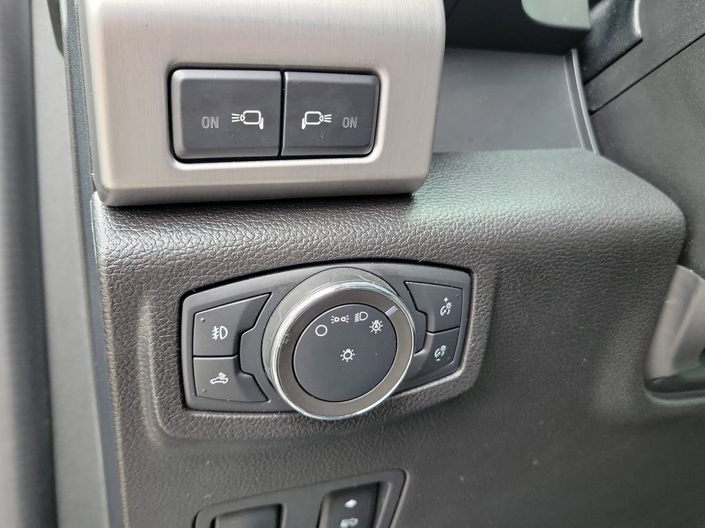 Used 2021 Ford F250 Platinum AWD/4WD image 20
