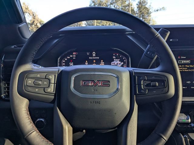 Used 2025 GMC Sierra 2500 AT4X image 17