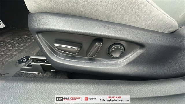 New 2026 Toyota Camry SE image 15