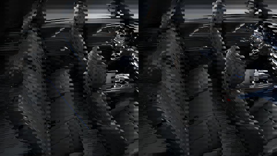 New 2026 Cadillac Lyriq Luxury w/ LPO, Floor Liner Package AWD/4WD image 23