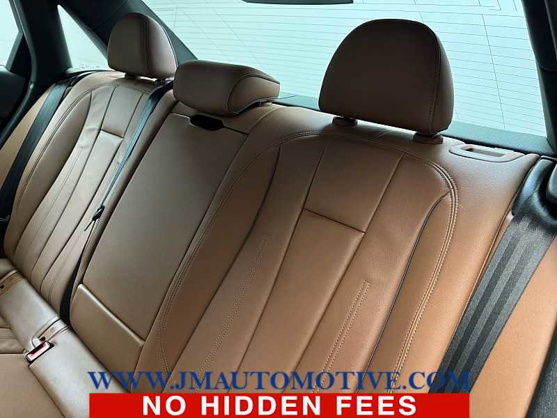 Used 2021 Audi A4 2.0T Premium w/ Convenience Package image 16