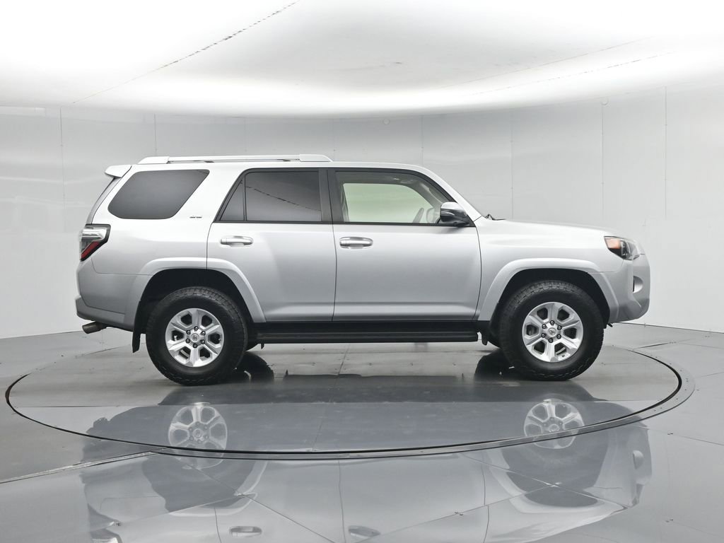 Used 2018 Toyota 4Runner SR5 Premium RWD image 30