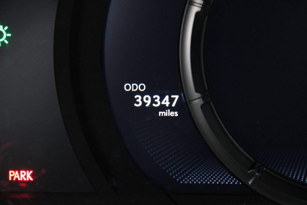 Used 2022 Lexus IS 350 F Sport RWD image 11
