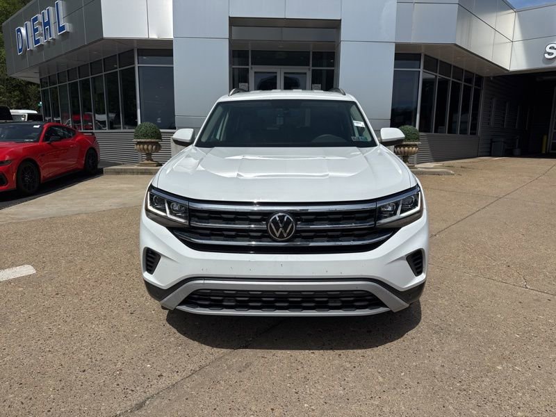 Used 2023 Volkswagen Atlas SE AWD/4WD image 2