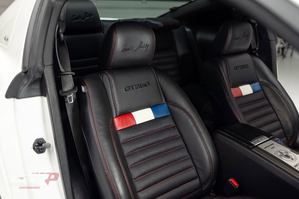 Used 2011 Ford Mustang GT Premium w/ Security Pkg RWD image 34