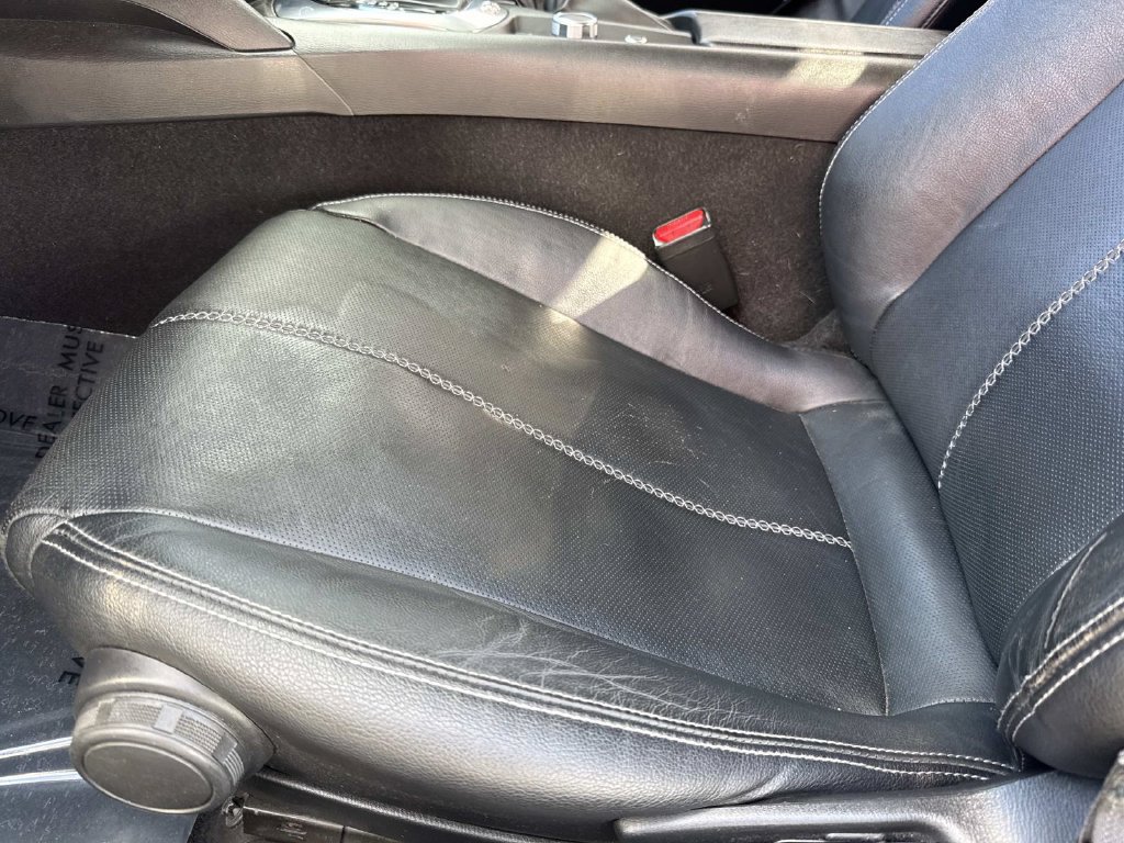 Used 2021 MAZDA MX-5 Miata RF Grand Touring RWD image 16