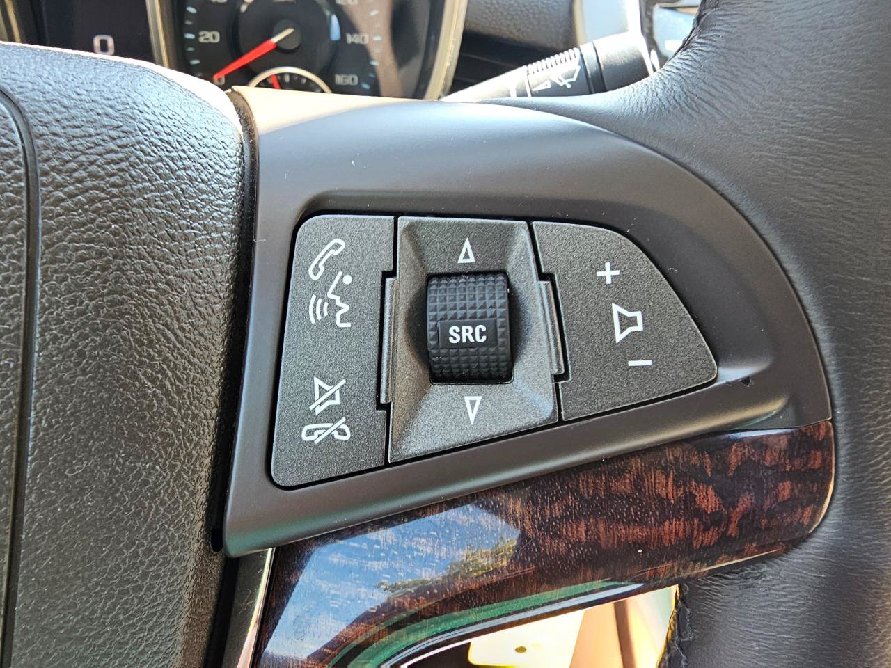 Used 2013 Chevrolet Malibu LTZ FWD image 32