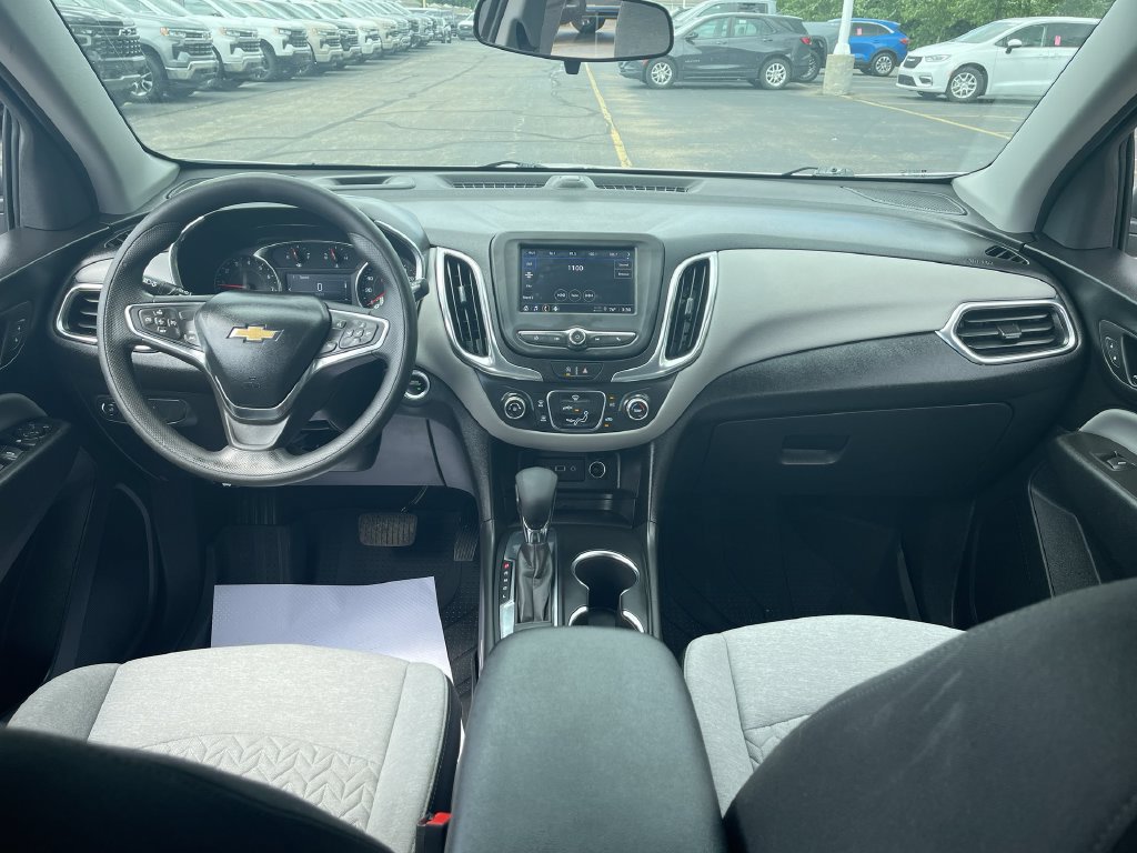 Used 2024 Chevrolet Equinox LS w/ LS Convenience Package FWD image 20