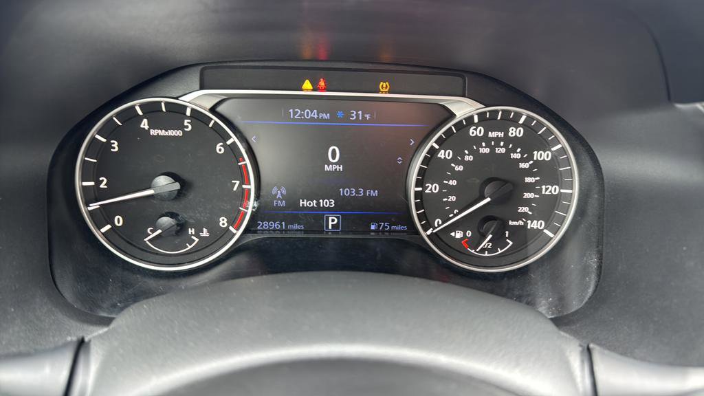 Certified 2025 Nissan Altima 2.5 SR image 10