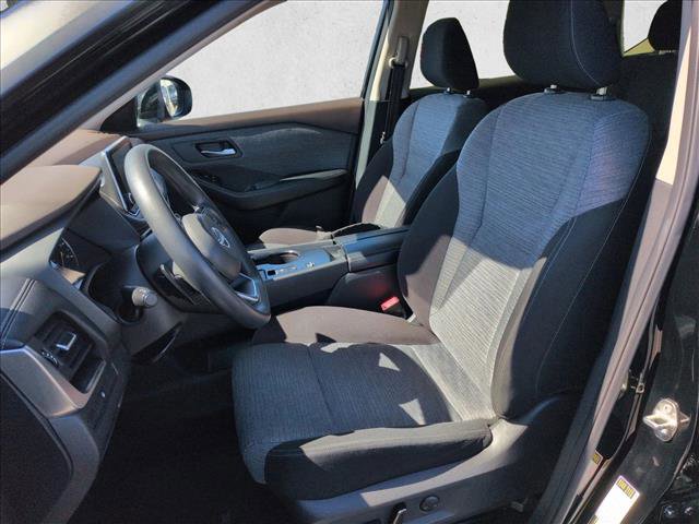 Used 2023 Nissan Rogue SV image 15