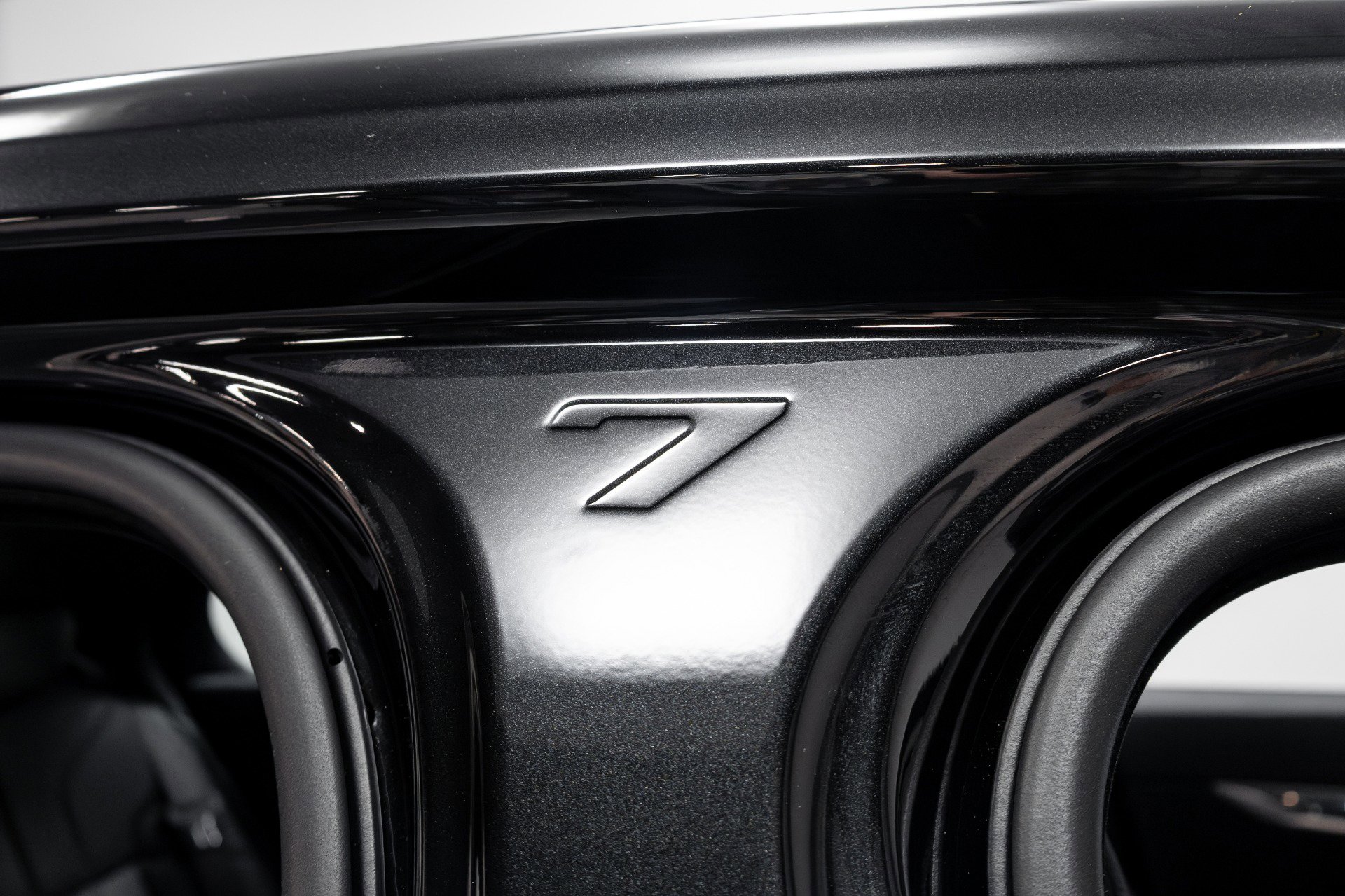 Used 2023 BMW 760i xDrive w/ Executive Package image 28