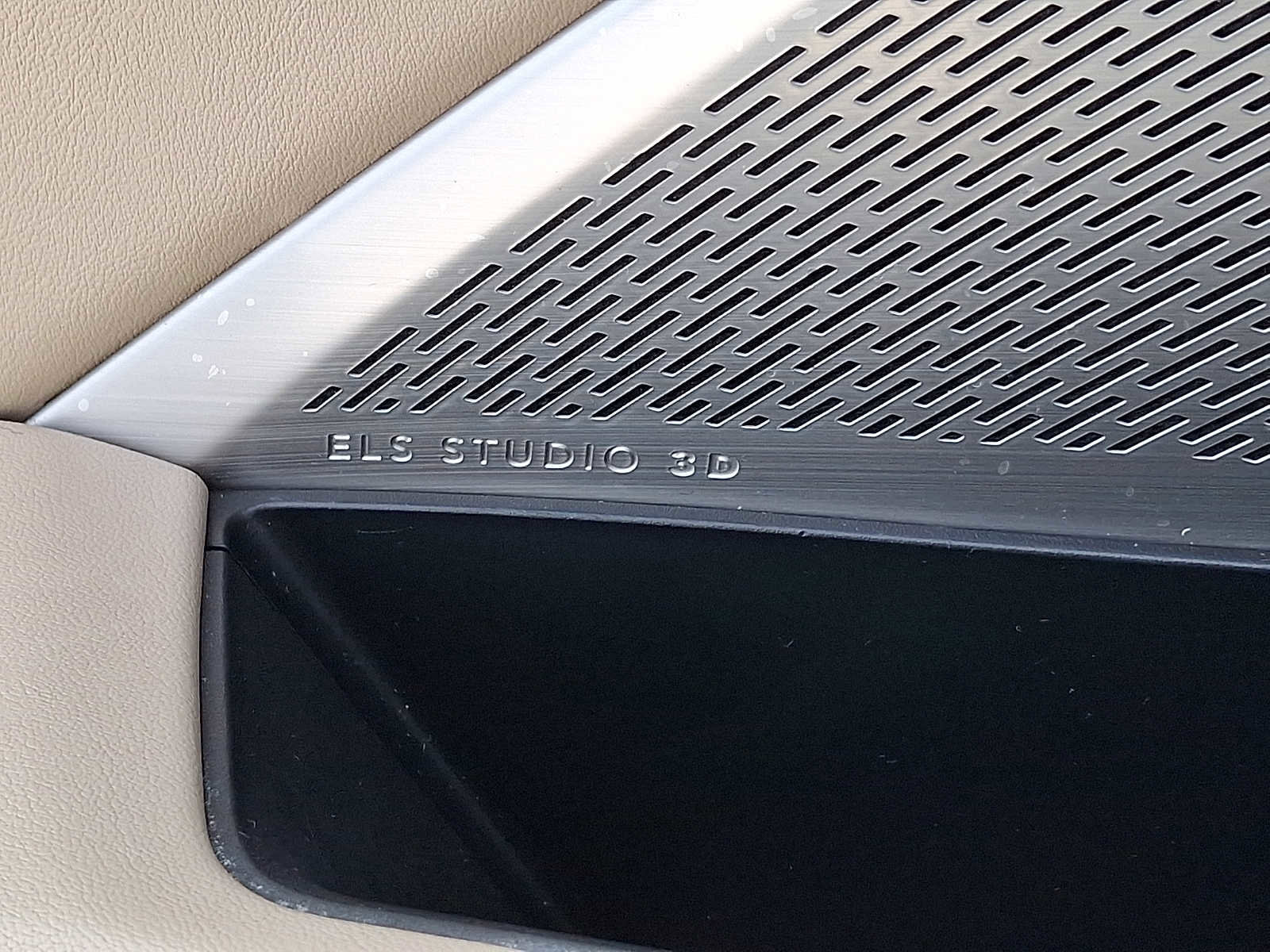 Used 2023 Acura MDX SH-AWD w/ Advance Package image 27