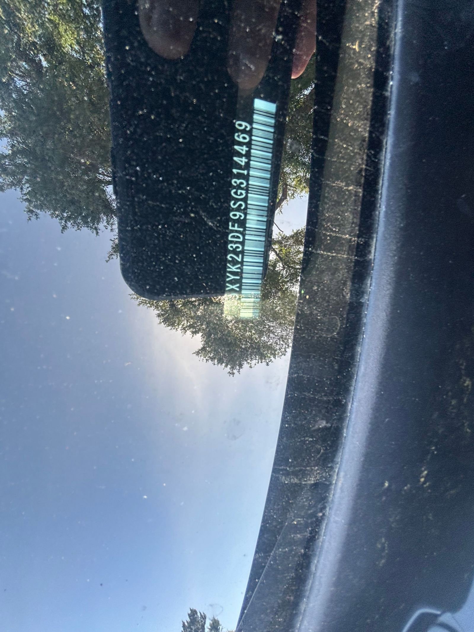 Used 2025 Kia Sportage LX image 9