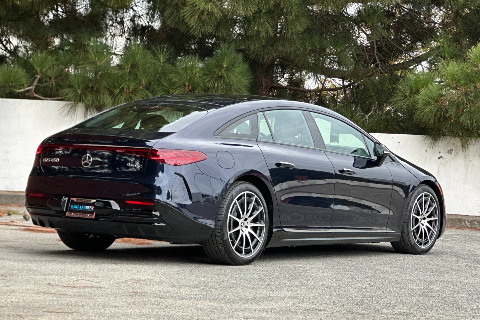 Certified 2025 Mercedes-Benz EQS 450+ 4MATIC Sedan image 5