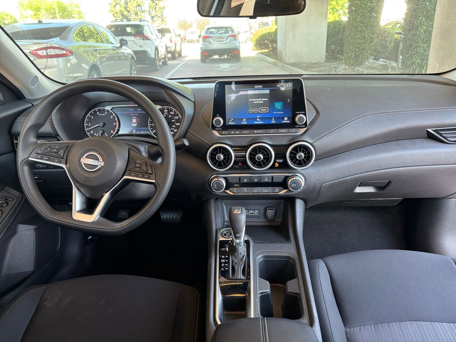 Used 2025 Nissan Sentra SV image 31