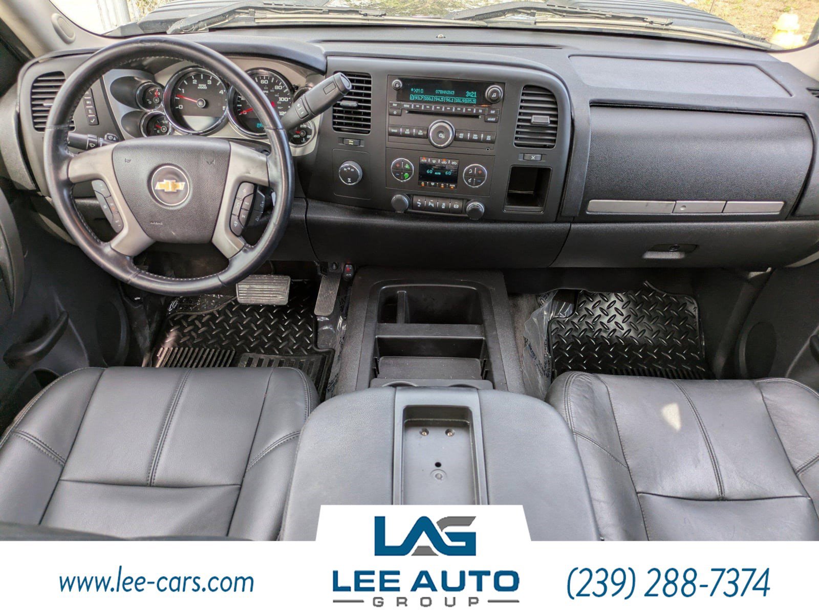 Used 2013 Chevrolet Silverado 2500 LT w/ Custom Sport Truck Package image 12