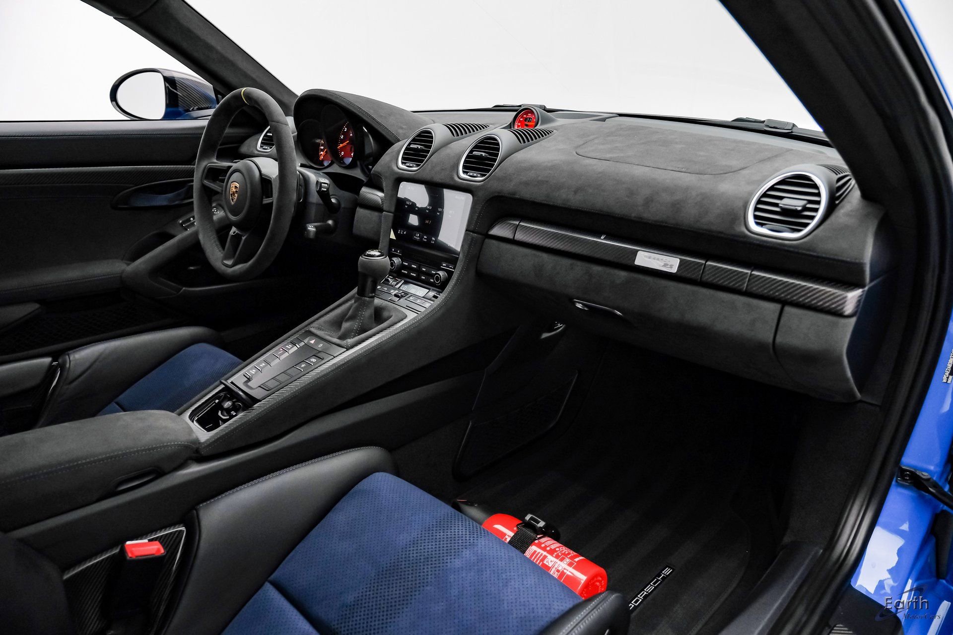 Used 2024 Porsche 718 Cayman GT4 RS RWD image 40