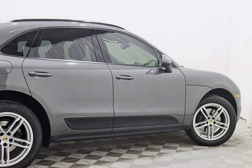 Used 2018 Porsche Macan image 10