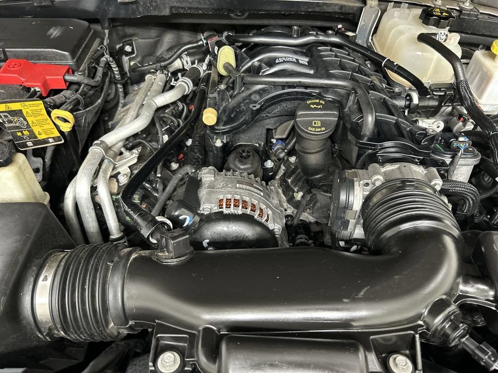 Used 2023 Jeep Gladiator Rubicon w/ Cold Weather Group AWD/4WD image 24