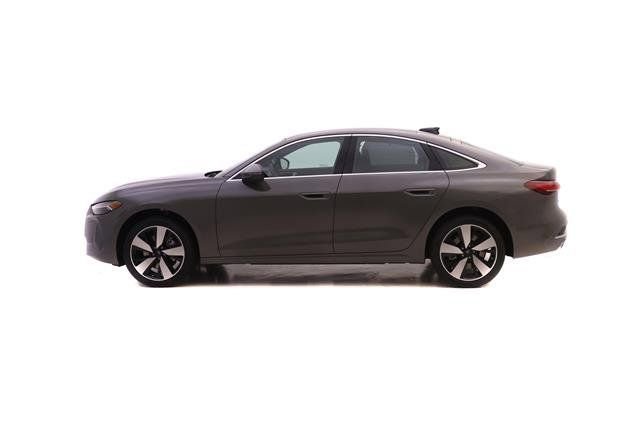 Used 2025 Audi A5 2.0T Premium Plus w/ Premium Plus image 3