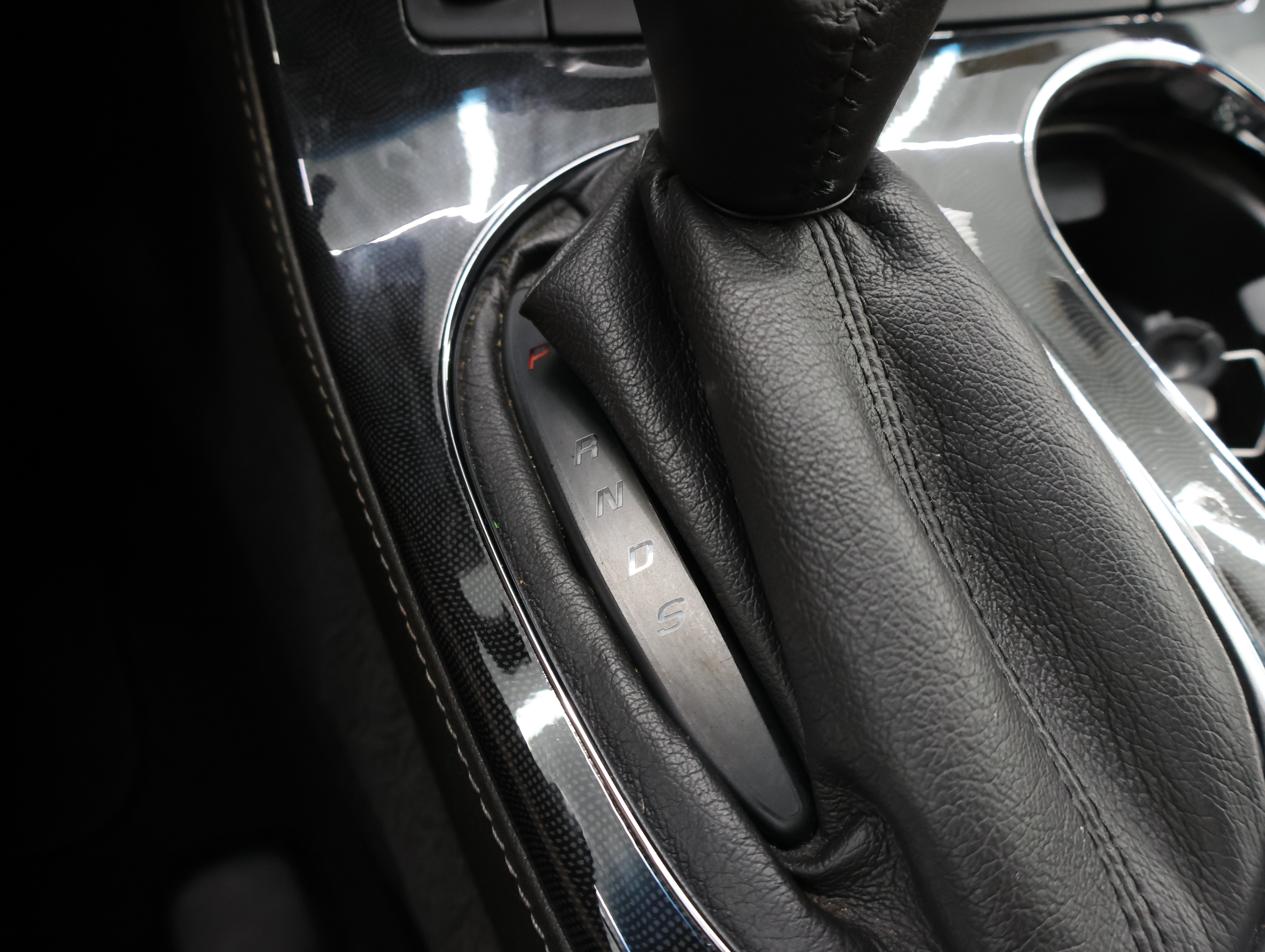 Used 2012 Chevrolet Corvette Convertible w/ 3LT Preferred Equipment Group RWD image 36