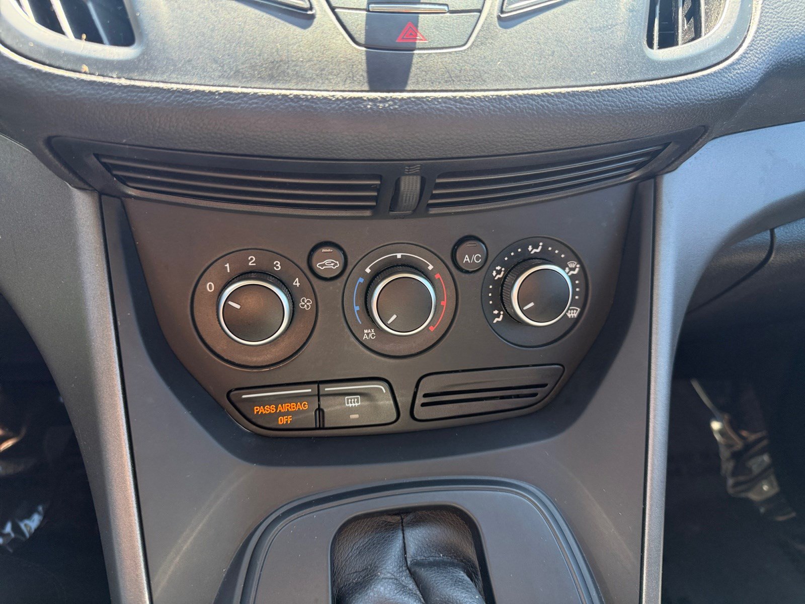 Used 2015 Ford Escape S FWD image 28