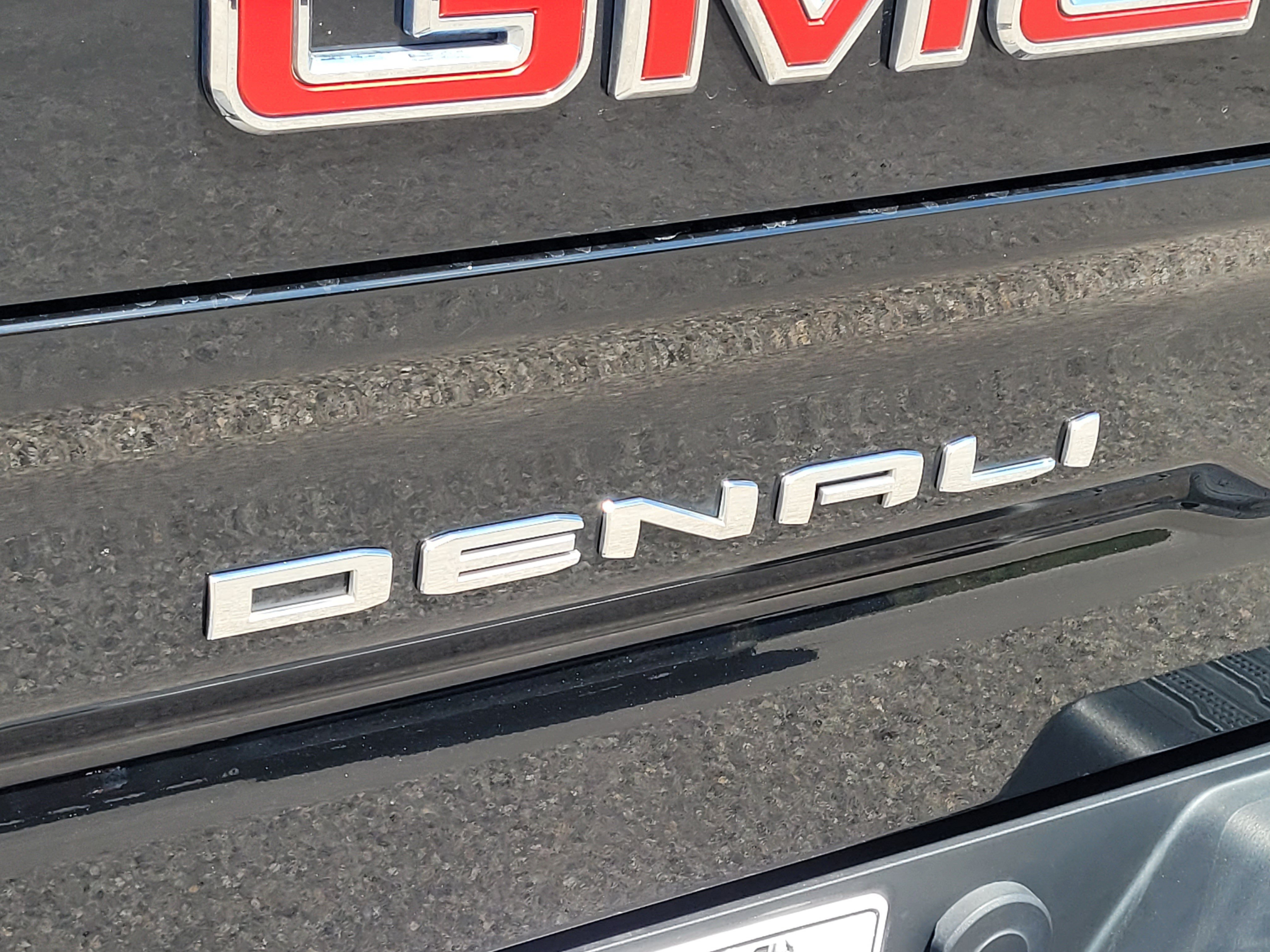 Used 2022 GMC Sierra 1500 Denali AWD/4WD image 8