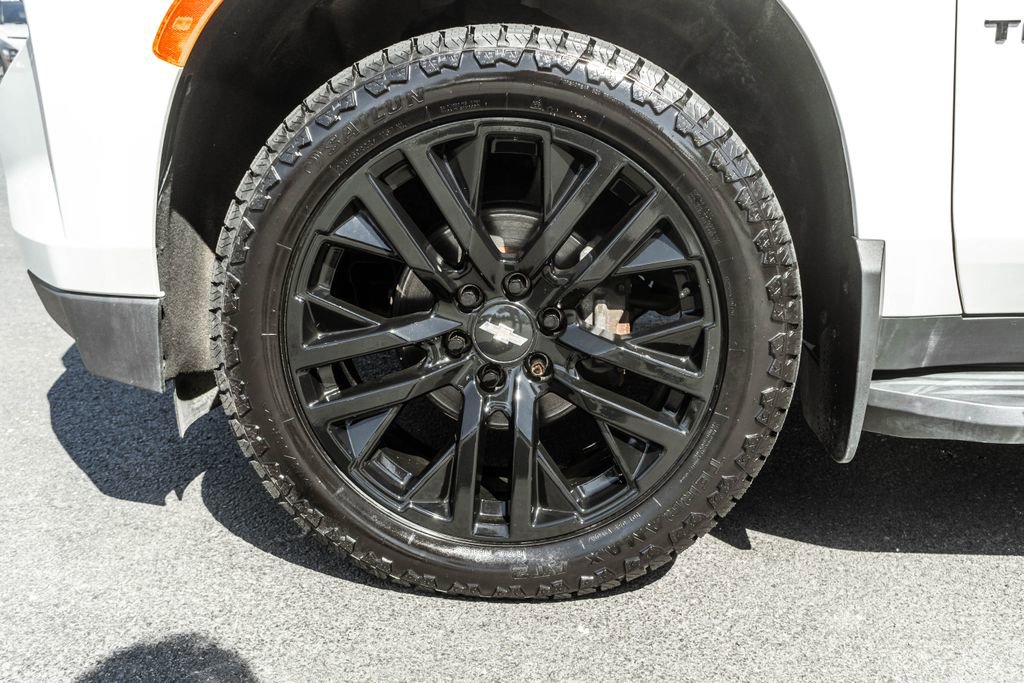 Used 2021 Chevrolet Tahoe RST AWD/4WD image 34