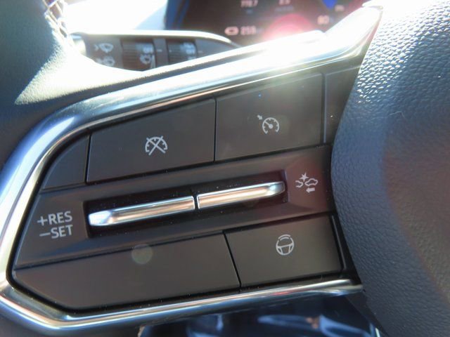 Used 2025 Chevrolet Equinox EV LT w/ Convenience Package II FWD image 15