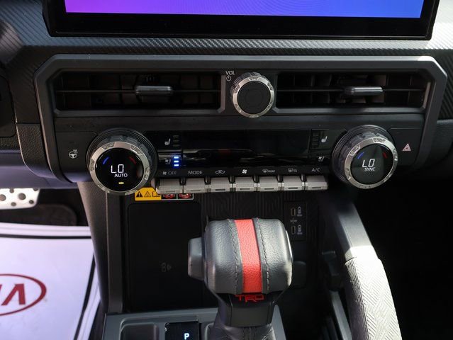 Used 2024 Toyota Tacoma TRD Pro image 29