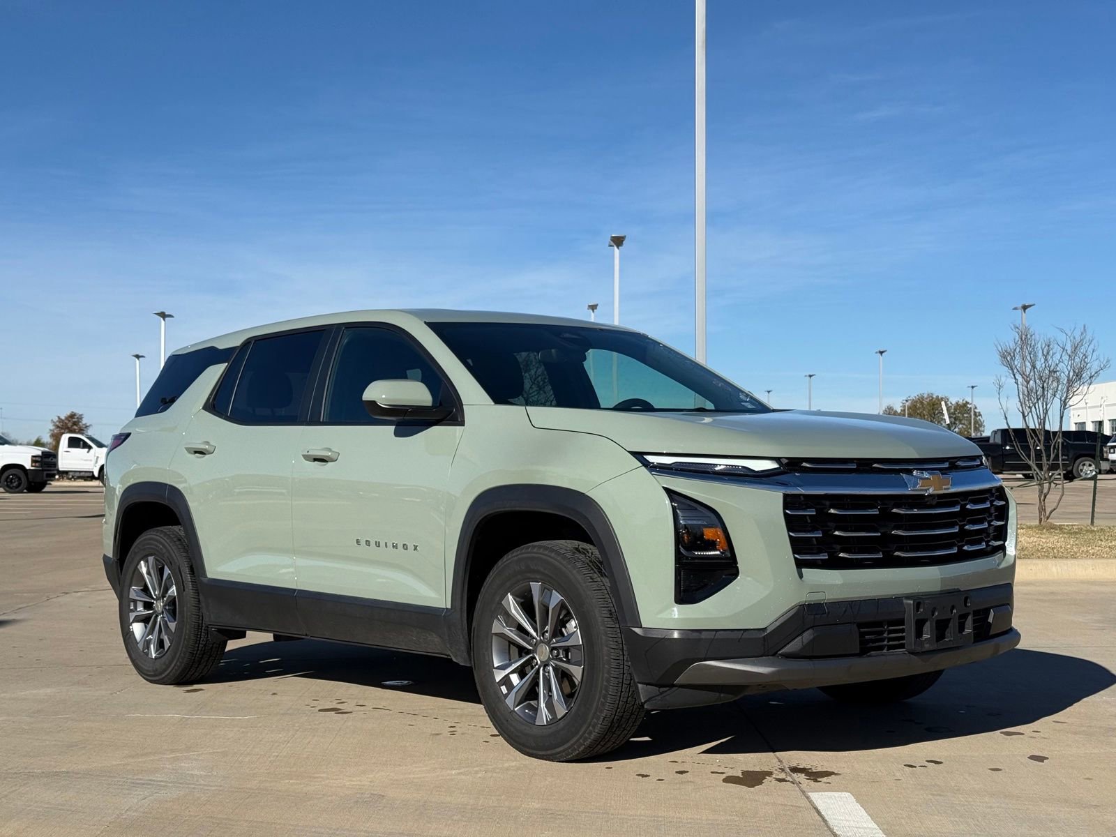 Used 2025 Chevrolet Equinox LT