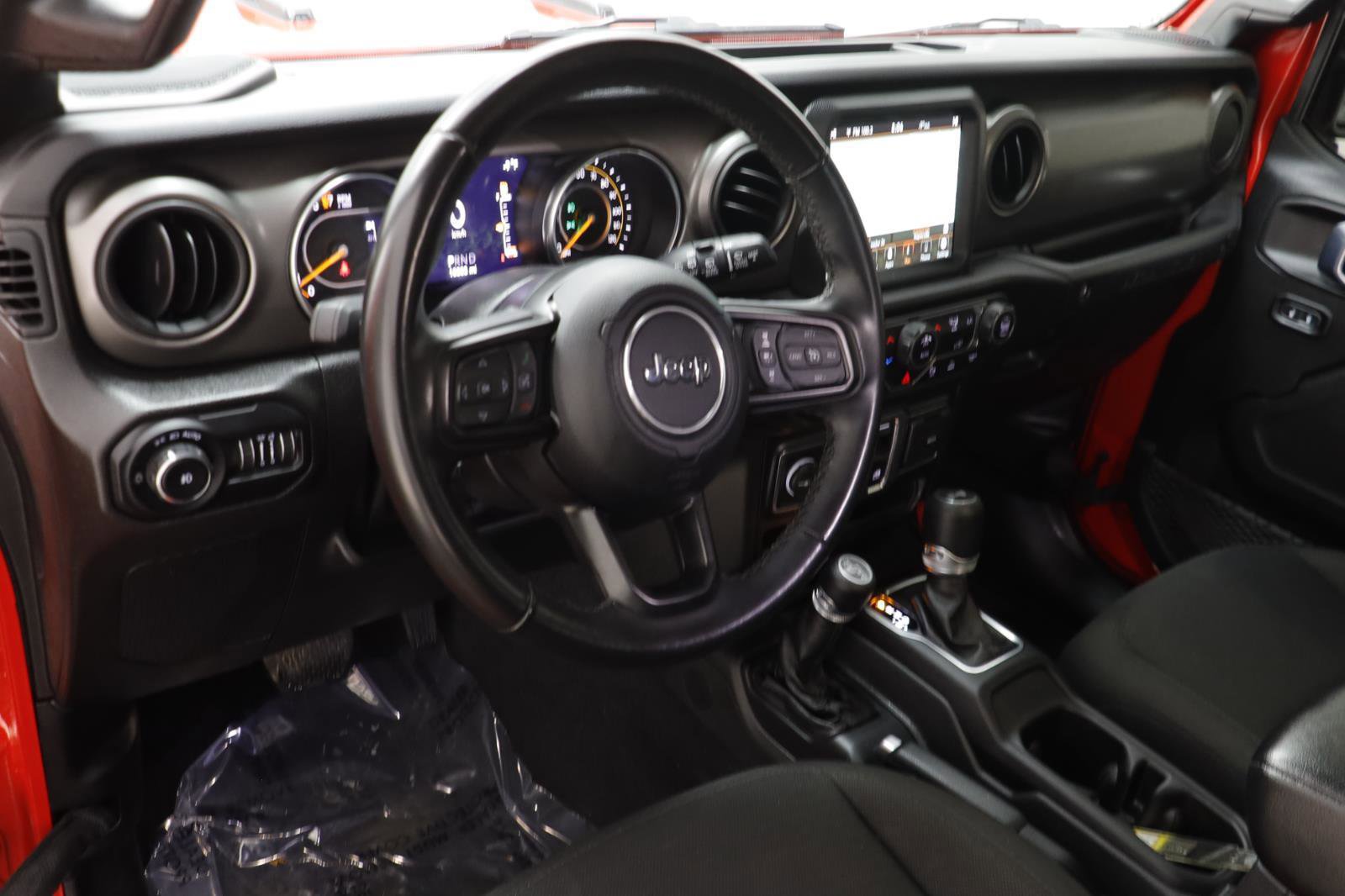 Used 2021 Jeep Wrangler Sport S image 6