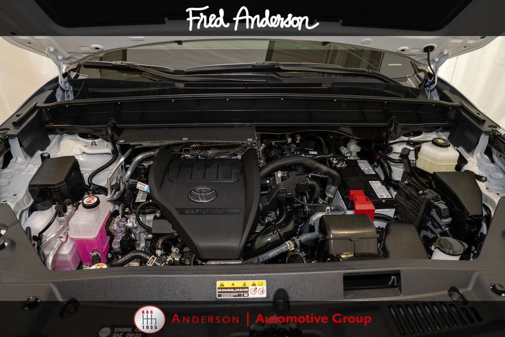 Used 2026 Toyota Highlander Platinum AWD/4WD image 23