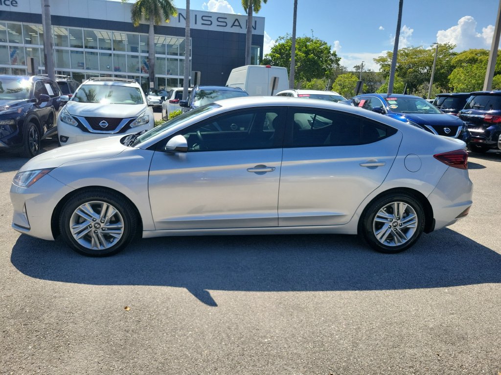 Used 2019 Hyundai Elantra SEL w/ Cargo Package FWD image 9