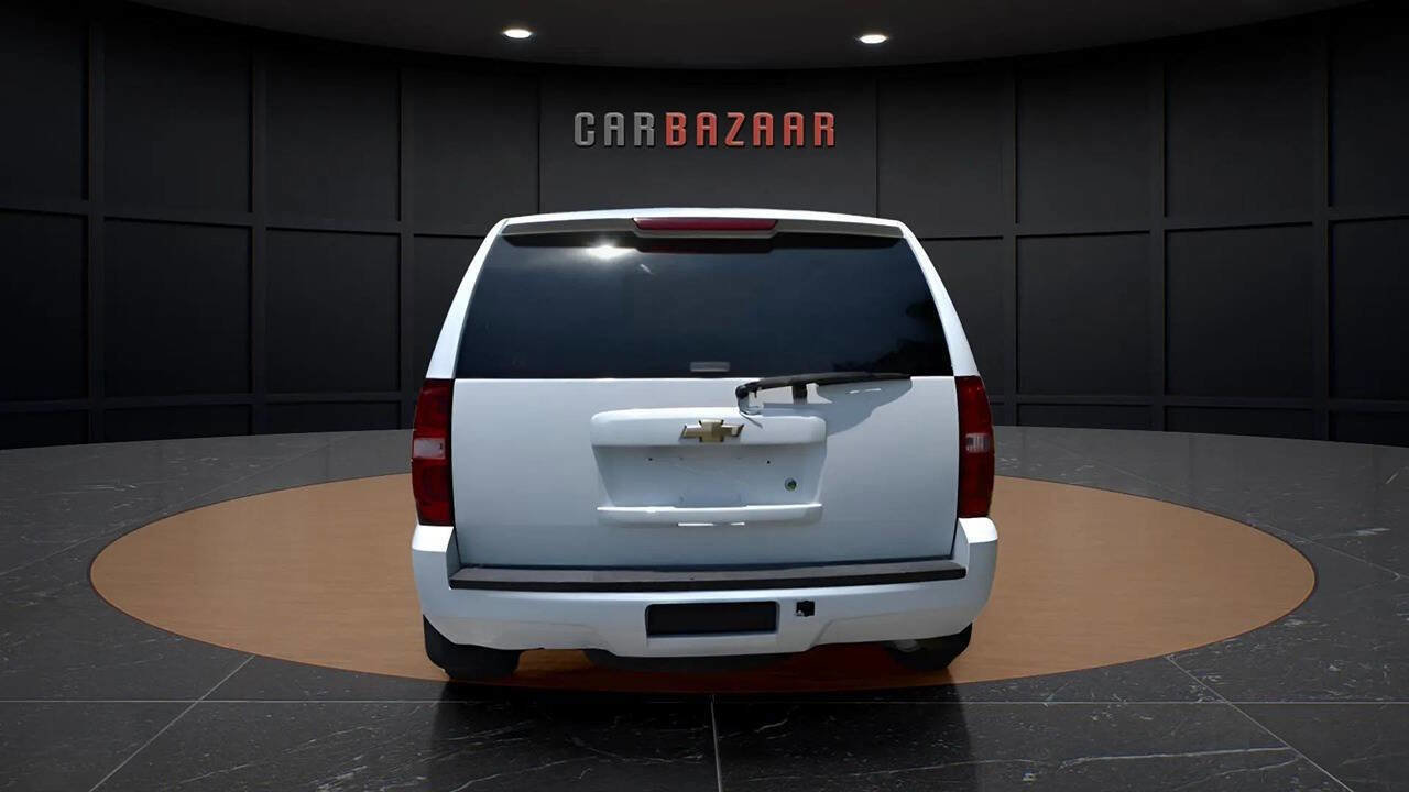 Used 2010 Chevrolet Tahoe LS w/ Interior Plus Package image 9