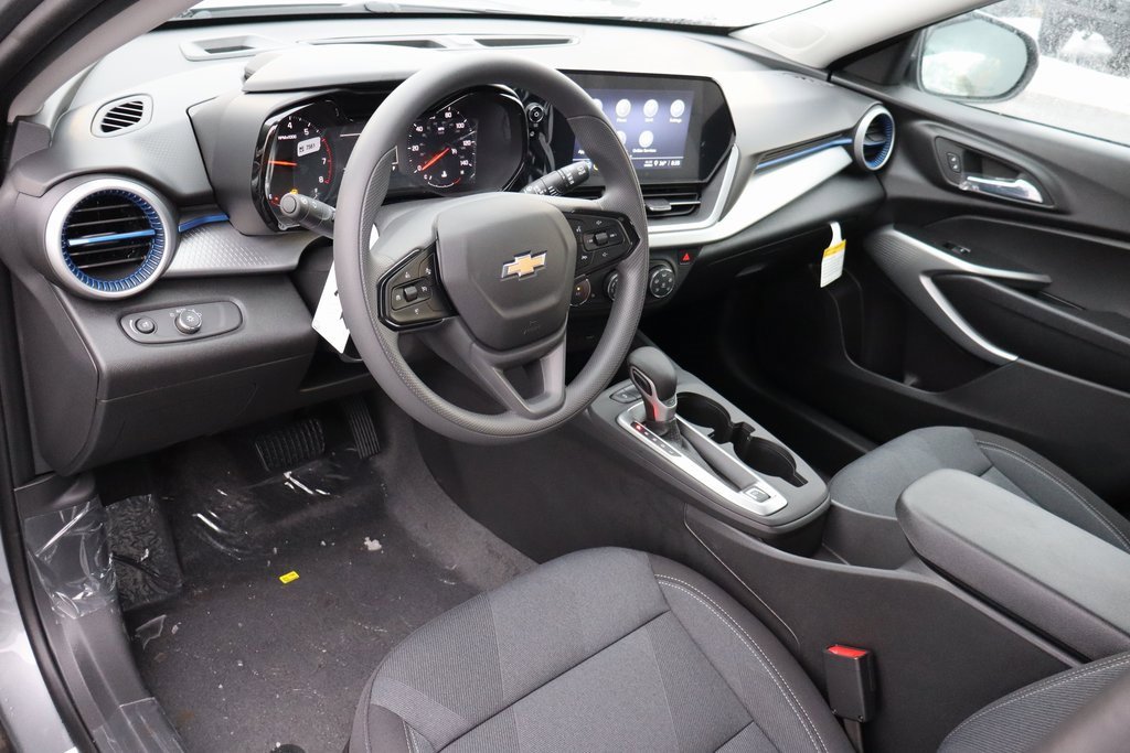 New 2026 Chevrolet Trax LS w/ LS Convenience Package image 5