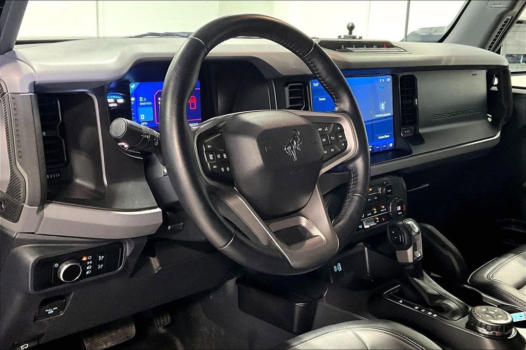 Used 2023 Ford Bronco Everglades image 16