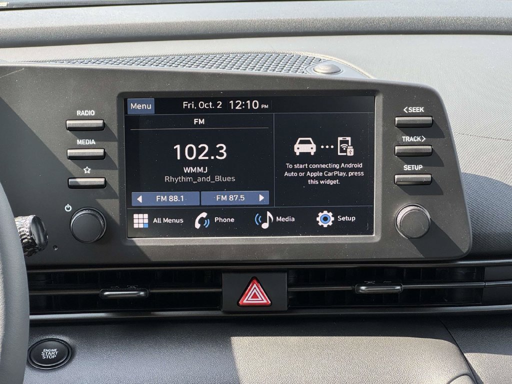 New 2026 Hyundai Elantra SEL Sport FWD image 19