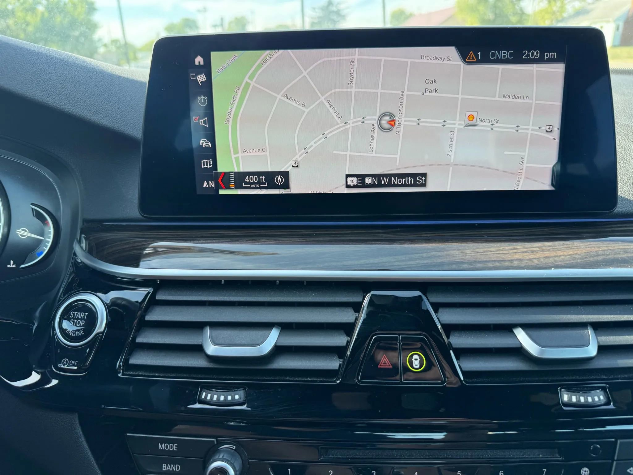 Used 2019 BMW 540i xDrive w/ M Sport Package image 21