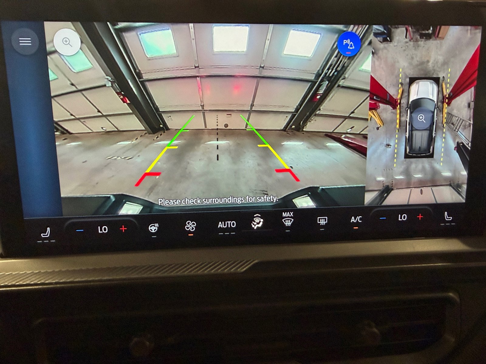 Used 2025 Ford Bronco Sport Badlands image 16