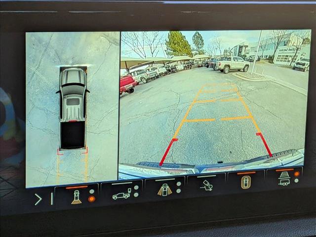 Used 2024 GMC Sierra 1500 AT4 w/ AT4 Preferred Package AWD/4WD image 13