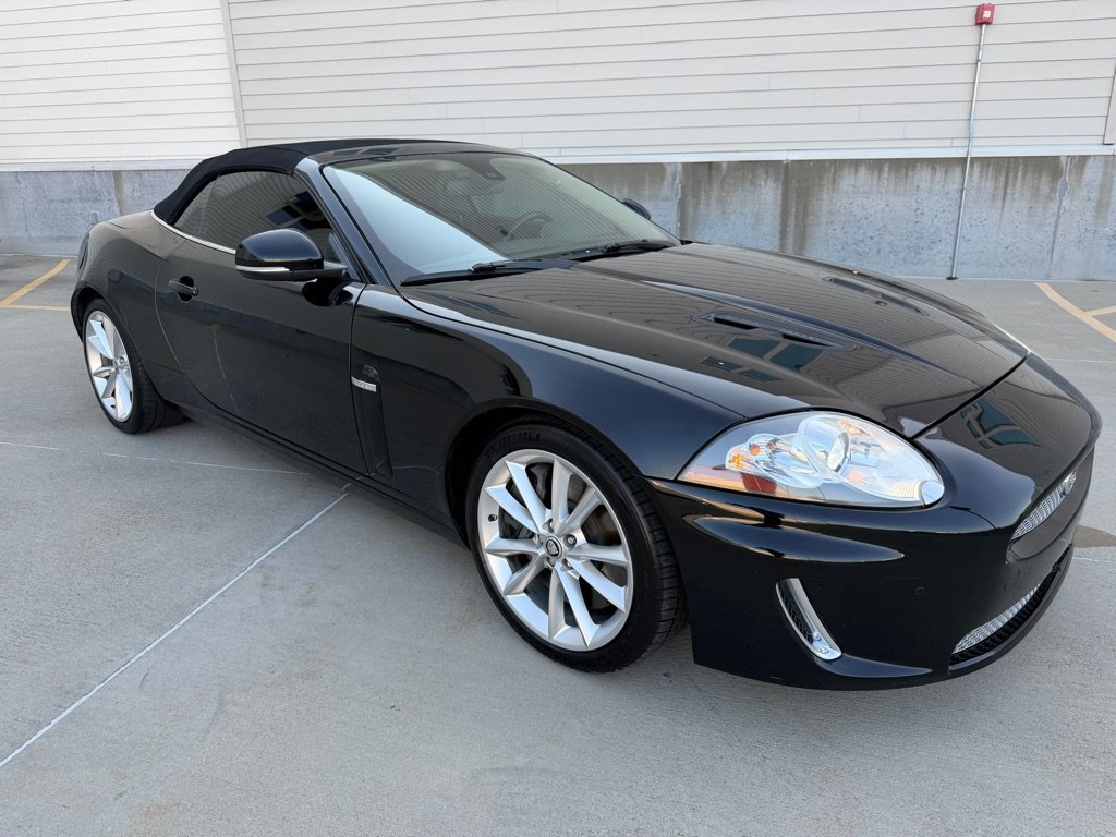 Used 2010 Jaguar XKR R RWD image 24